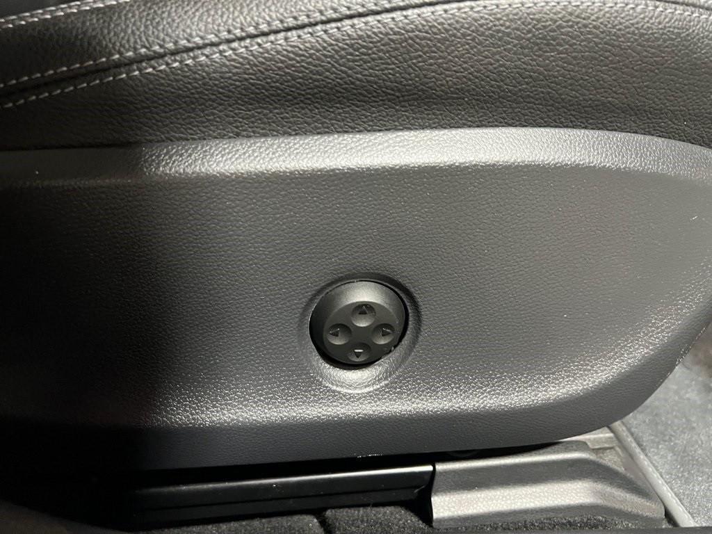 used 2017 Mercedes-Benz CLA 250 car