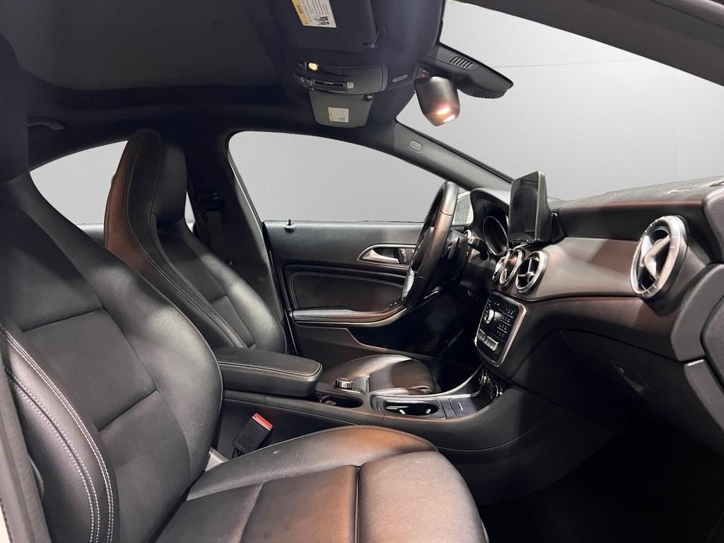 used 2017 Mercedes-Benz CLA 250 car