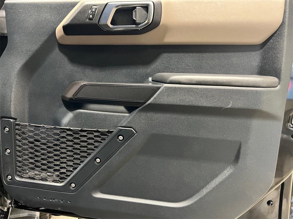 used 2024 Ford Bronco car, priced at $53,748