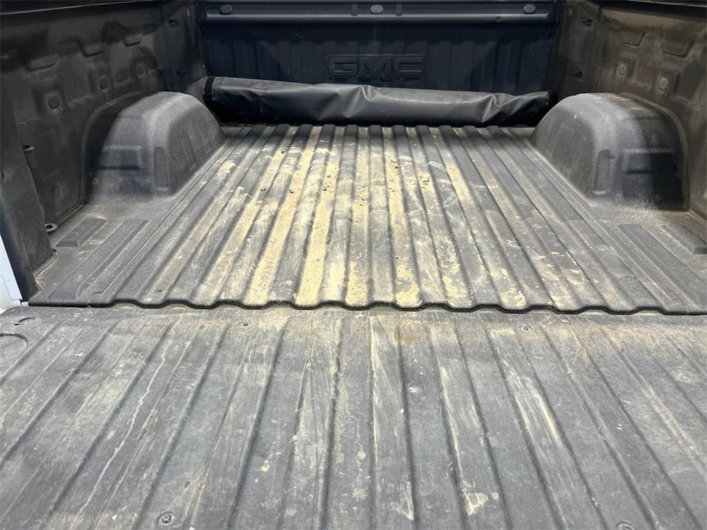 used 2022 GMC Sierra 1500 car, priced at $26,500