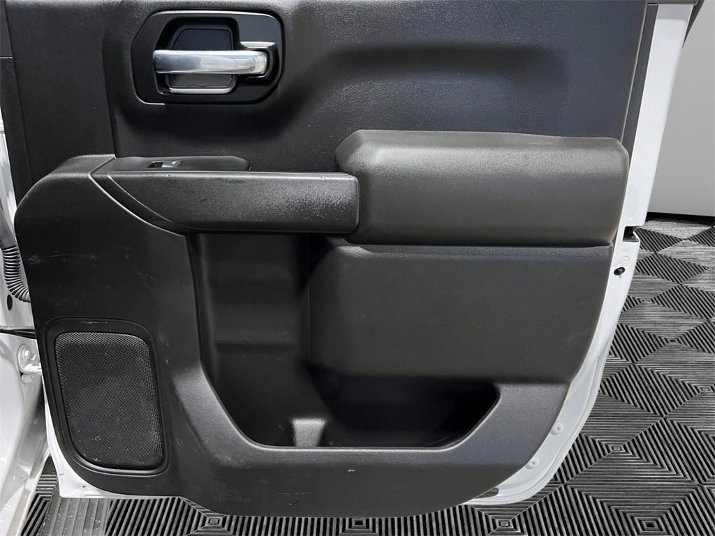 used 2022 GMC Sierra 1500 car, priced at $26,500