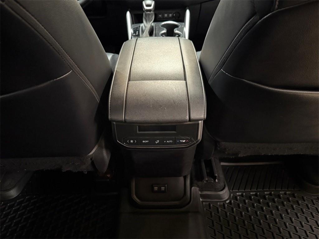 used 2021 Toyota Highlander car, priced at $33,450