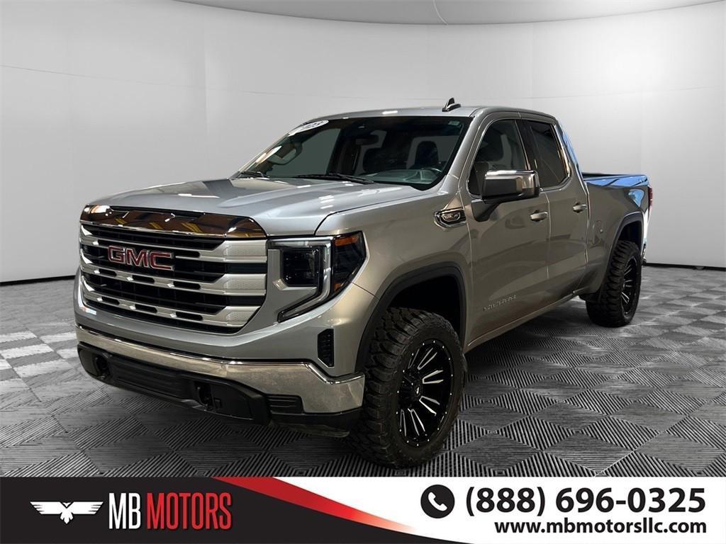 used 2023 GMC Sierra 1500 car, priced at $30,500