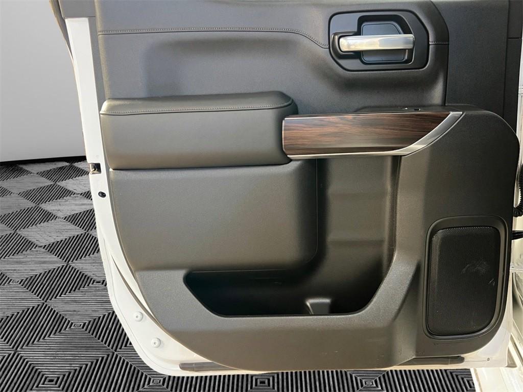 used 2020 GMC Sierra 1500 car, priced at $35,998