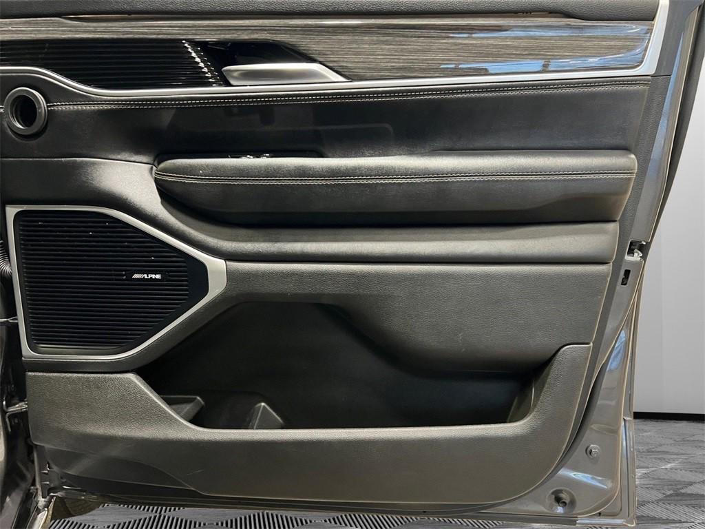 used 2022 Jeep Wagoneer car, priced at $36,948