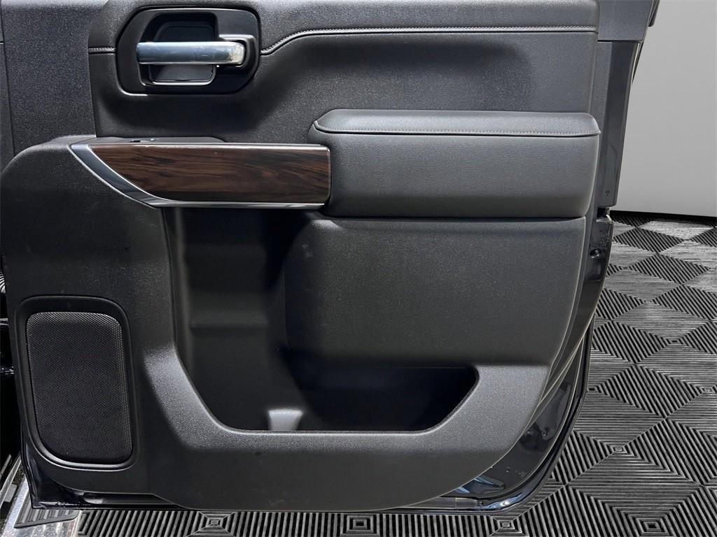 used 2021 GMC Sierra 2500 car, priced at $38,850