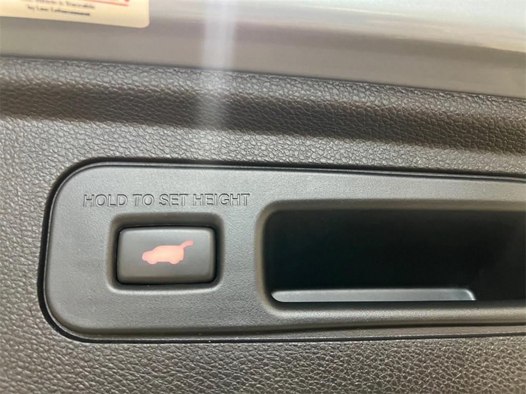 used 2024 Honda Odyssey car, priced at $43,500