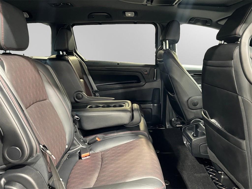 used 2024 Honda Odyssey car, priced at $43,500