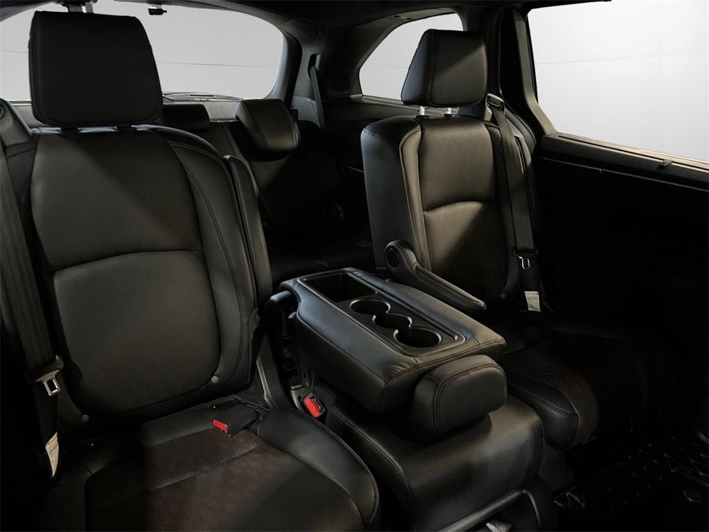 used 2024 Honda Odyssey car, priced at $43,500