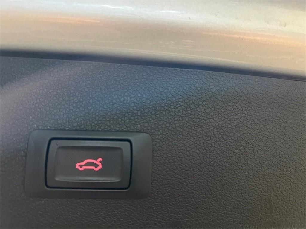 used 2014 Audi Q5 car, priced at $11,998