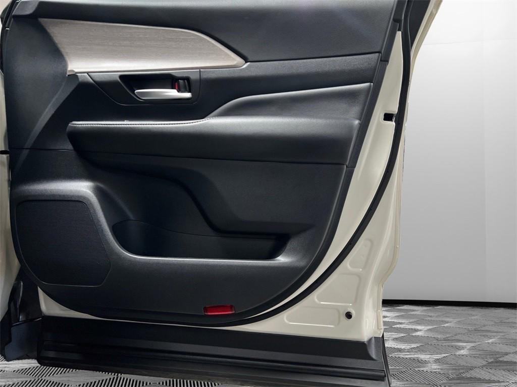 used 2024 Toyota Grand Highlander car, priced at $42,500