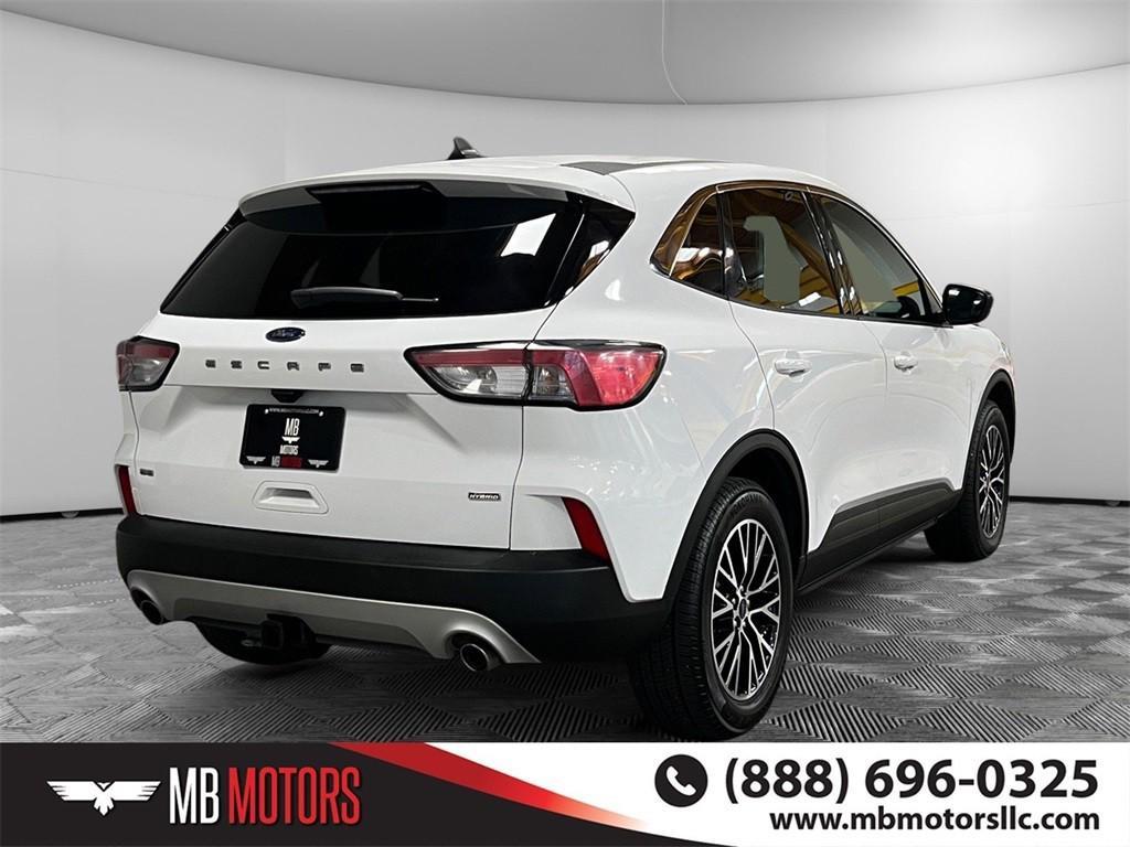 used 2022 Ford Escape car, priced at $18,998