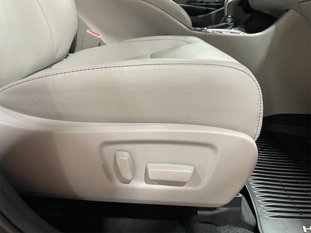 used 2019 Toyota Highlander car, priced at $29,500