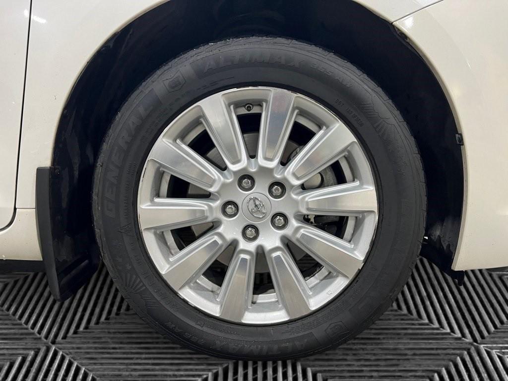 used 2017 Toyota Sienna car, priced at $27,850