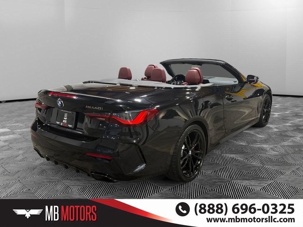 used 2022 BMW M440 car