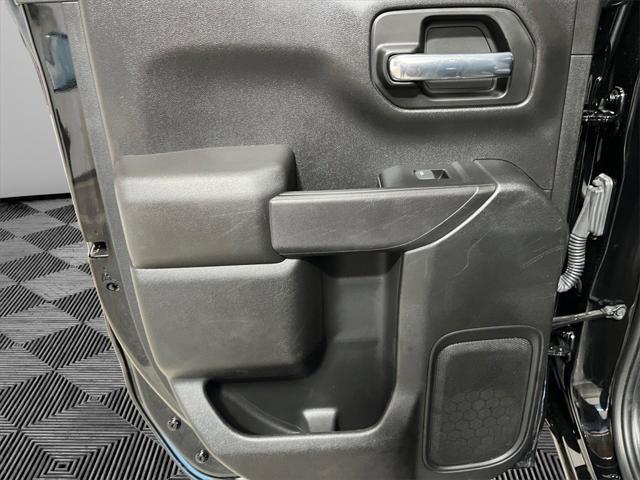 used 2022 GMC Sierra 1500 car, priced at $34,995
