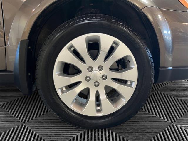 used 2009 Subaru Outback car, priced at $5,500