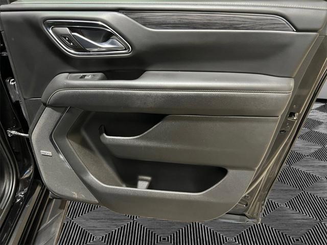 used 2023 GMC Yukon XL car, priced at $58,500