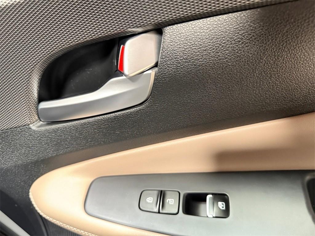 used 2019 Hyundai Santa Fe car, priced at $18,998