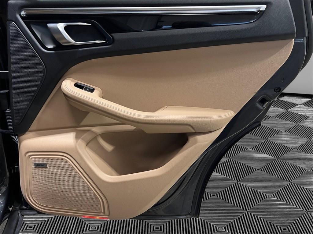 used 2020 Porsche Macan car, priced at $19,500