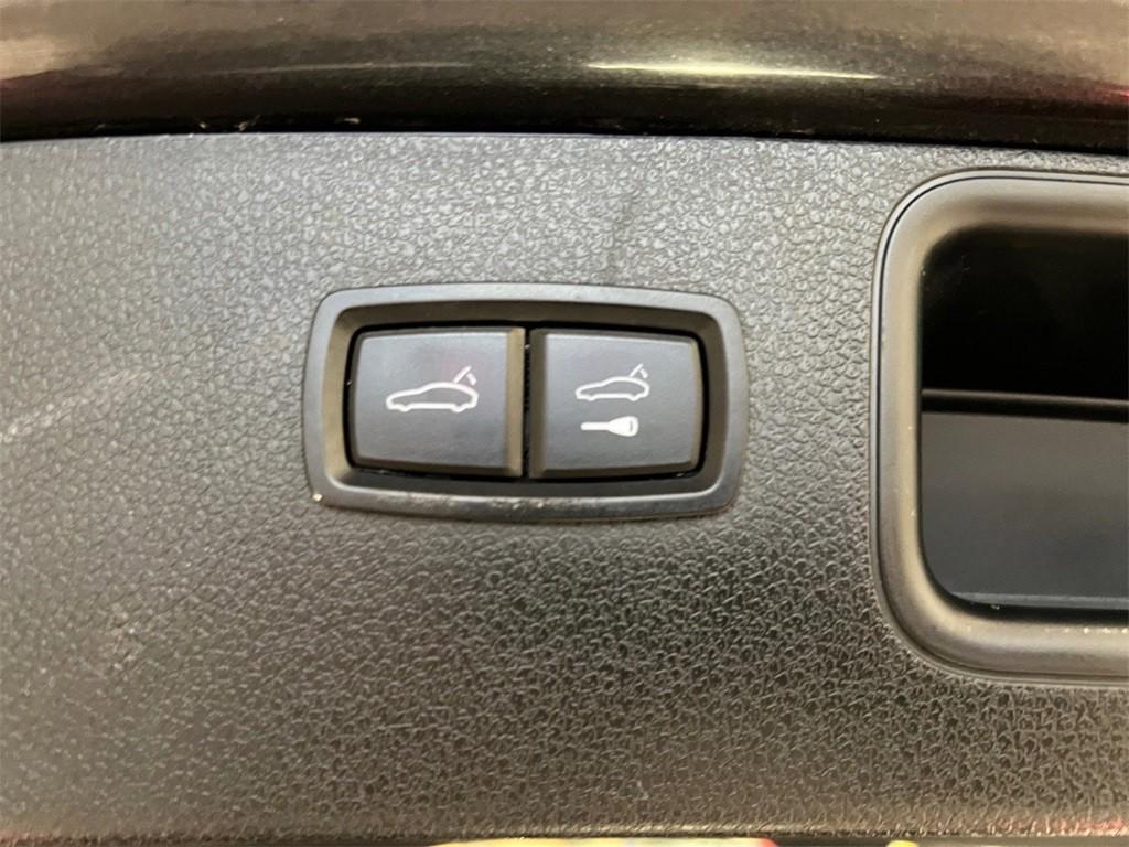 used 2020 Porsche Macan car, priced at $19,500