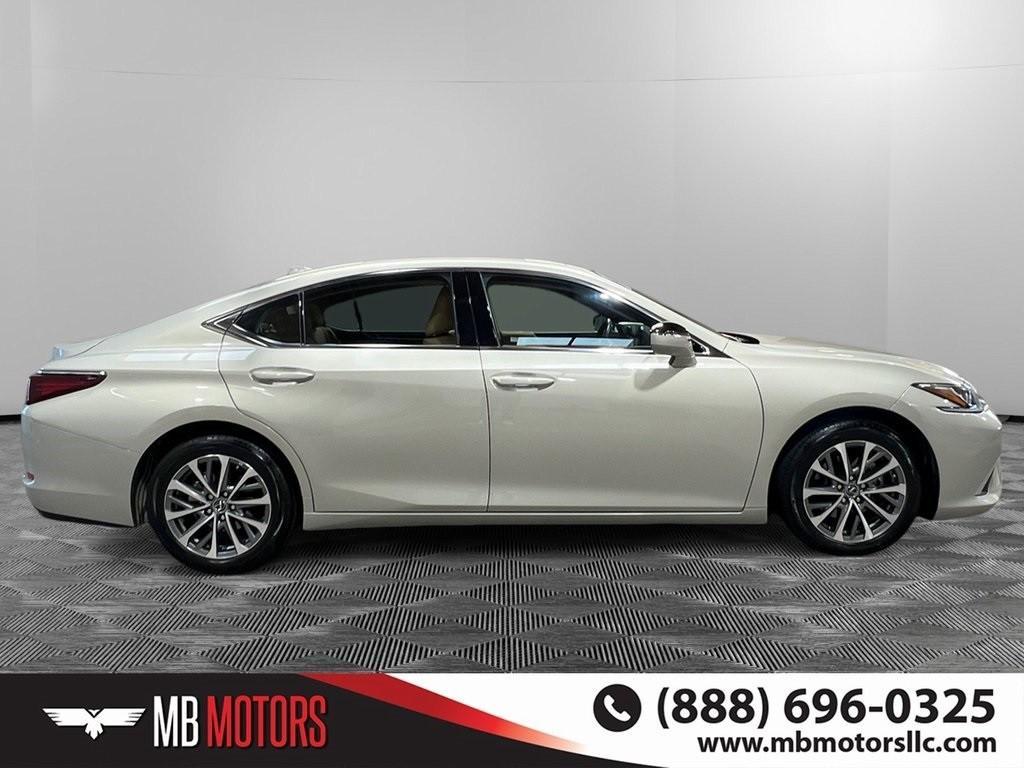 used 2023 Lexus ES 350 car, priced at $36,500