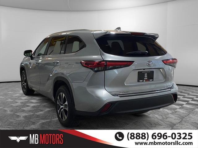 used 2023 Toyota Highlander car, priced at $40,850