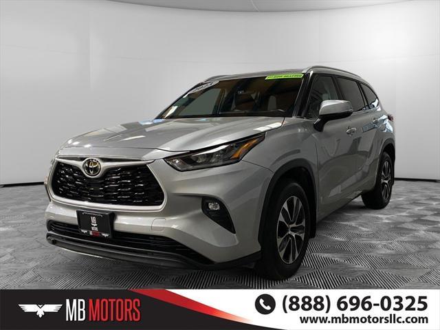 used 2023 Toyota Highlander car, priced at $40,850