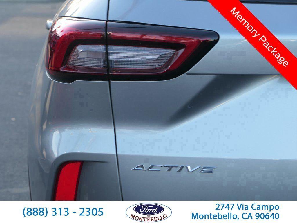 used 2024 Ford Escape car, priced at $25,060