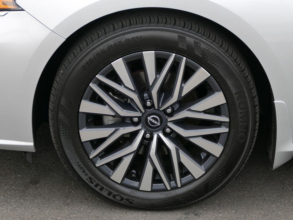 used 2024 Nissan Altima car, priced at $21,988