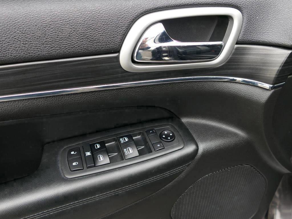 used 2019 Jeep Grand Cherokee car, priced at $16,988