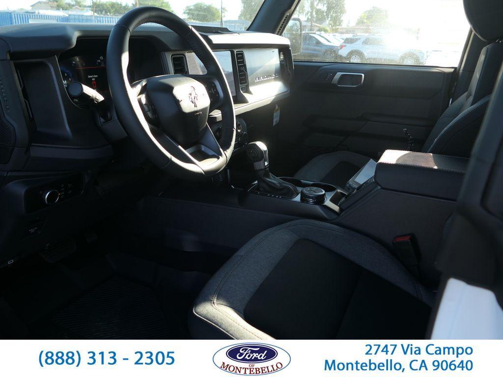 new 2025 Ford Bronco car, priced at $47,384
