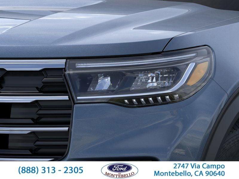 new 2025 Ford Explorer car, priced at $41,677