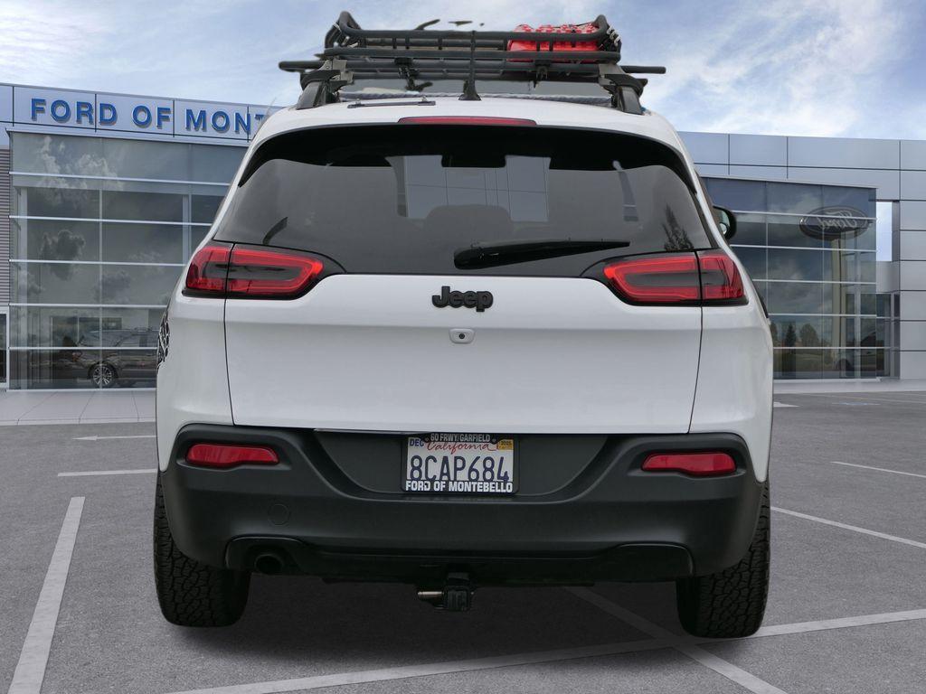 used 2018 Jeep Cherokee car, priced at $15,988