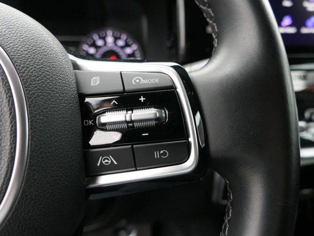 used 2022 Kia Sorento Hybrid car, priced at $25,988