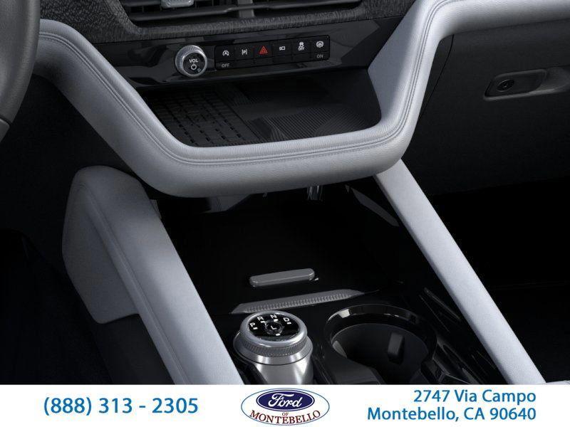 new 2025 Ford Explorer car, priced at $54,412