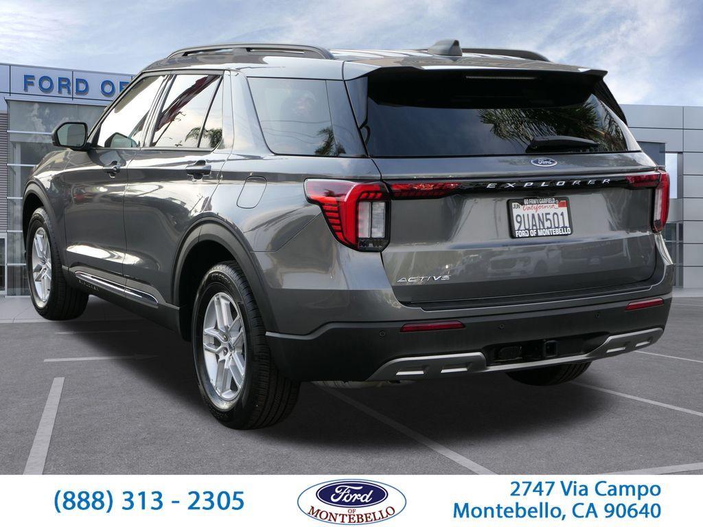 used 2025 Ford Explorer car, priced at $39,990
