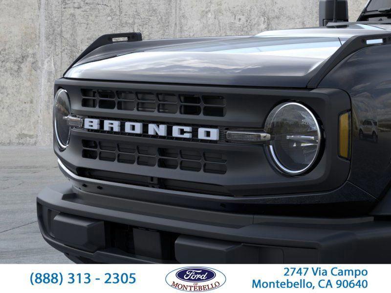 new 2025 Ford Bronco car, priced at $45,580