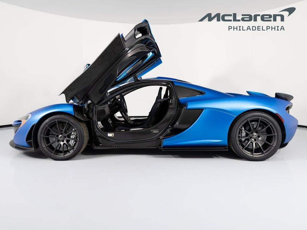 used 2014 McLaren P1 car, priced at $2,199,995