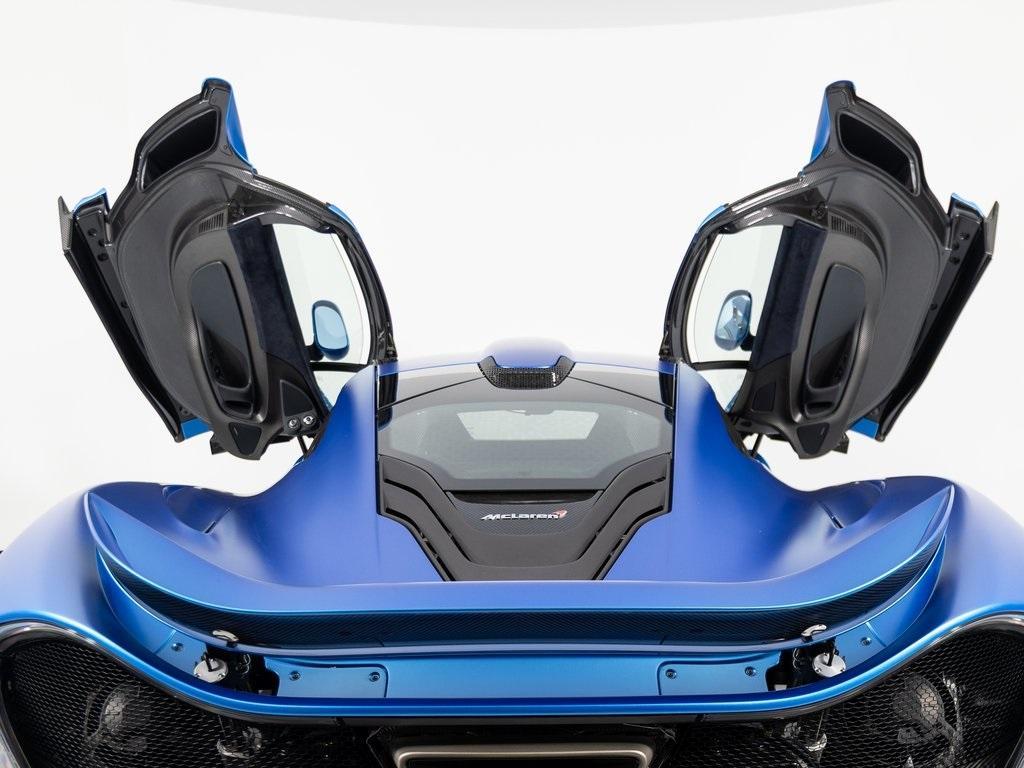 used 2014 McLaren P1 car, priced at $2,199,995