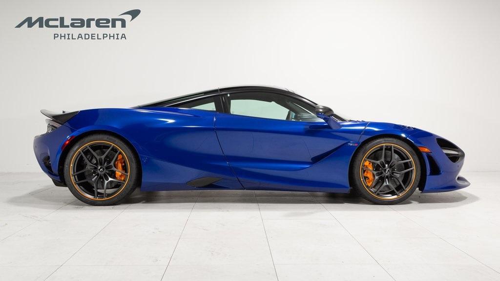 new 2024 McLaren 750S car, priced at $399,530