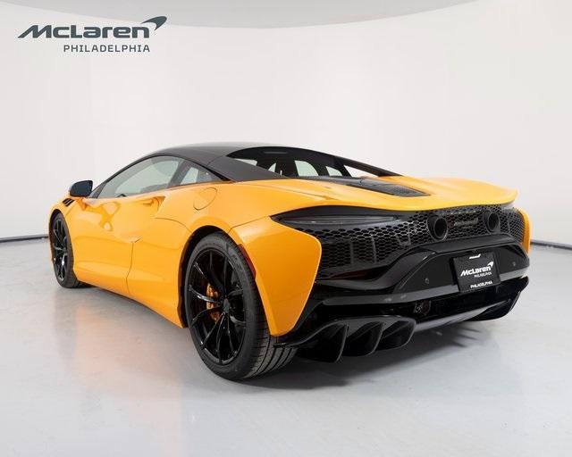 new 2025 McLaren Artura car, priced at $310,890