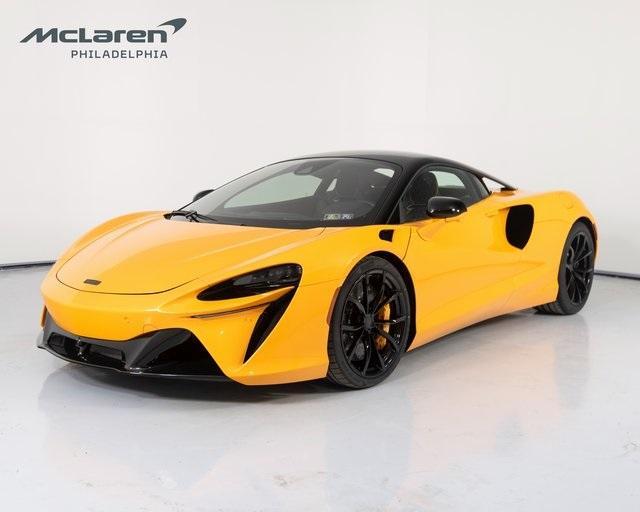 new 2025 McLaren Artura car, priced at $310,890