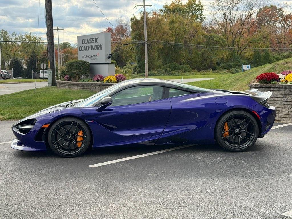 new 2025 McLaren 750S car, priced at $435,230