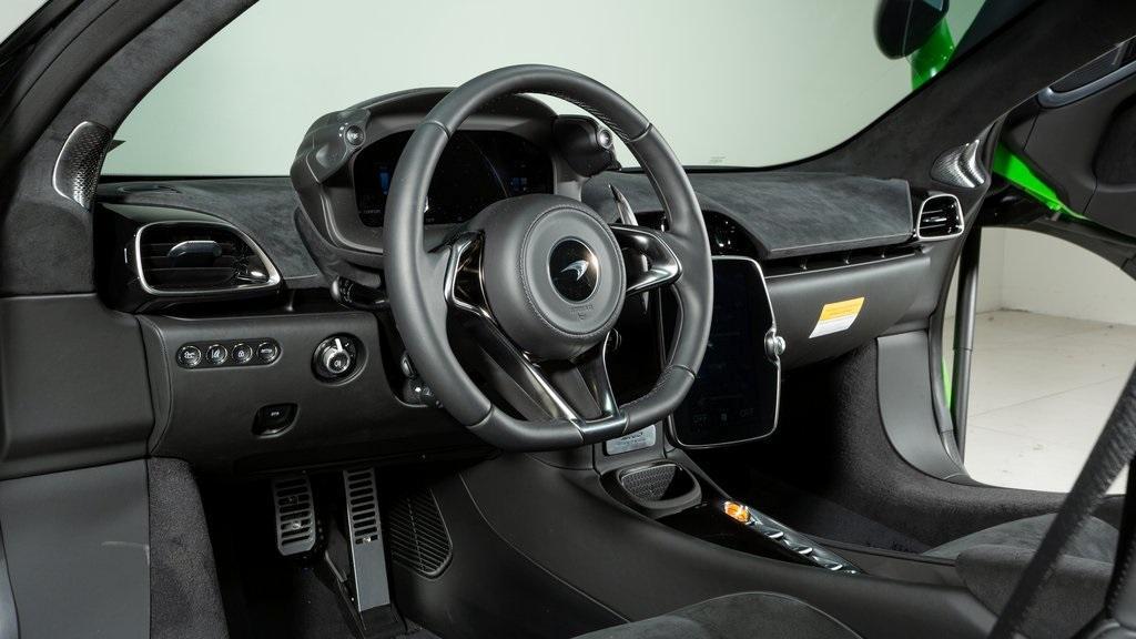new 2025 McLaren Artura car, priced at $327,950