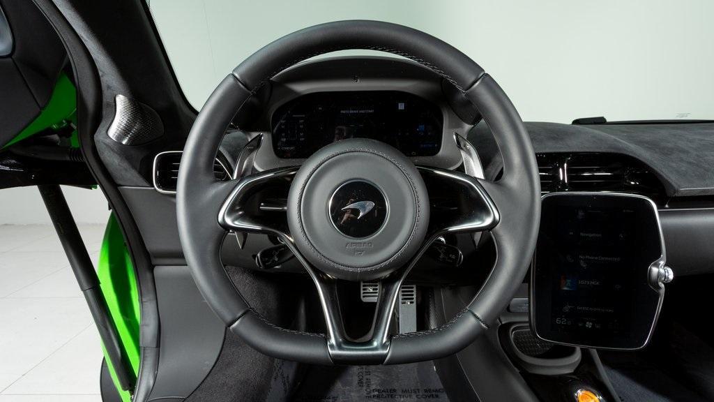 new 2025 McLaren Artura car, priced at $327,950