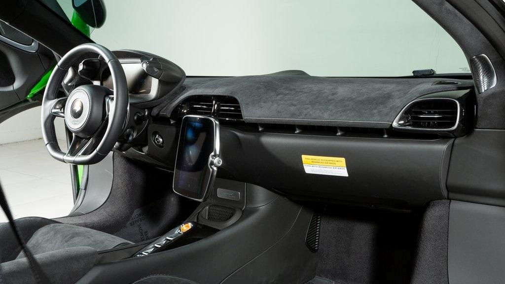 new 2025 McLaren Artura car, priced at $327,950