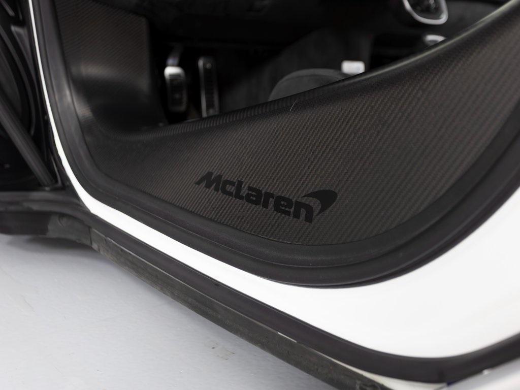 used 2020 McLaren 620R car, priced at $264,995