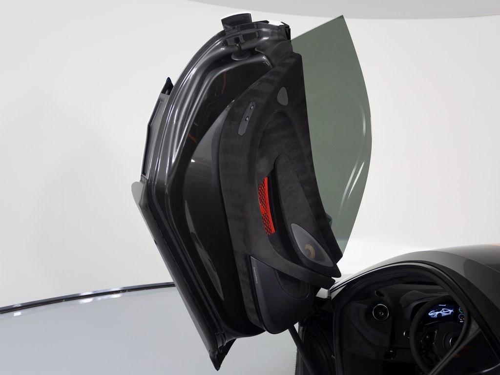 used 2020 McLaren 620R car, priced at $264,995