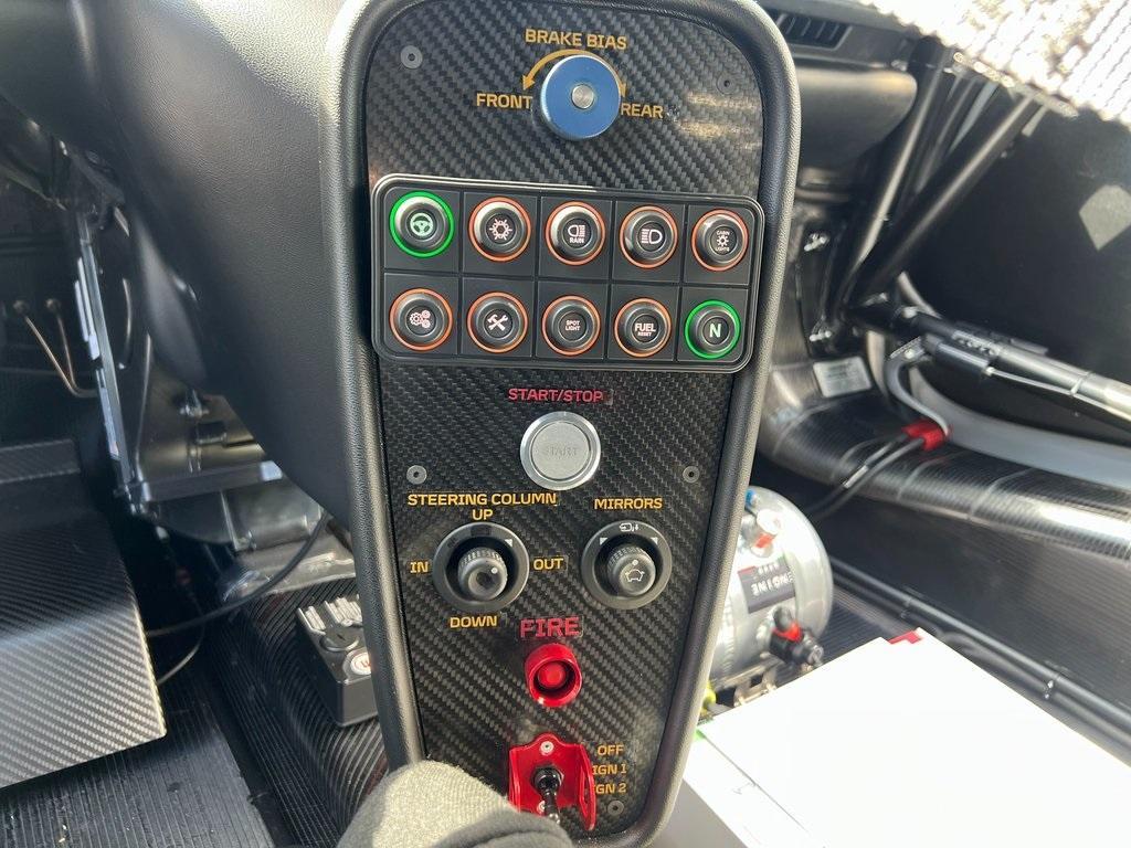new 2023 McLaren Artura car, priced at $299,995